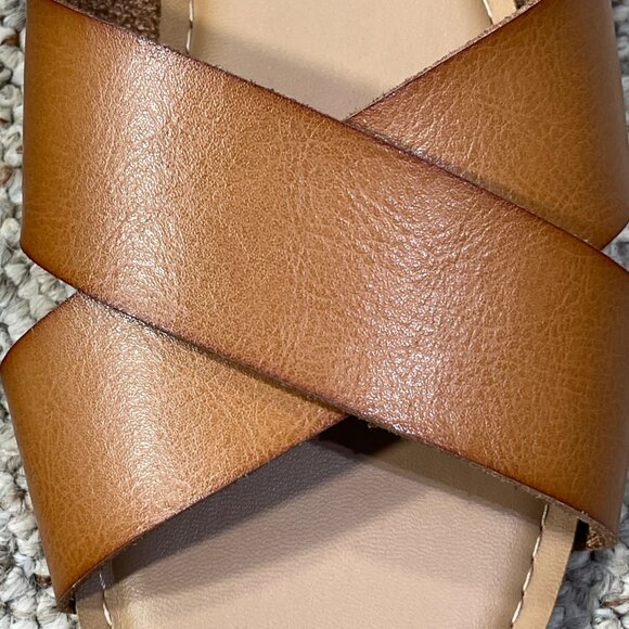 Old Navy Slide Sandals Brown Cross Strap Size 8 Faux Leather Flat - Picture 6 of 6